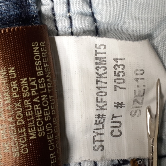 Kut from the Kloth Size 10 Button Back Pockets Cropped Jeans - Picture 15 of 16